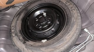 Used 2016 Maruti Suzuki Alto 800 VXi Petrol Manual tyres SPARE TYRE VIEW