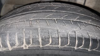 Used 2018 Hyundai Elite i20 [2014-2018] Sportz 1.2 Petrol Manual tyres RIGHT REAR TYRE TREAD VIEW