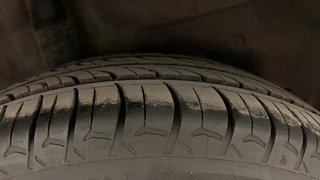 Used 2017 Honda Jazz S CVT Petrol Automatic tyres RIGHT REAR TYRE TREAD VIEW