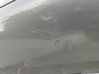Used 2019 Renault Kwid [2016-2019] 1.0 RXT Petrol Manual dents MINOR SCRATCH