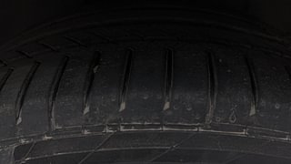 Used 2015 Mercedes-Benz CLA [2015-2019] 200 Sport Petrol Automatic tyres RIGHT FRONT TYRE TREAD VIEW