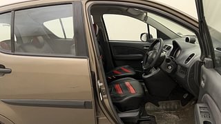 Used 2013 Maruti Suzuki Ritz [2012-2017] Vxi Petrol Manual interior RIGHT SIDE FRONT DOOR CABIN VIEW
