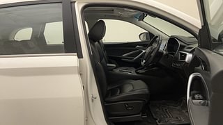 Used 2020 mg-motors Hector 1.5 Sharp DCT Petrol Automatic interior RIGHT SIDE FRONT DOOR CABIN VIEW