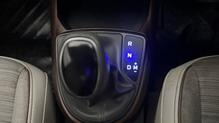 Used 2020 Hyundai Aura S 1.2 AMT Petrol Petrol Automatic interior GEAR  KNOB VIEW