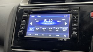Used 2016 Honda Jazz VX Petrol Petrol Manual top_features Integrated (in-dash) music system