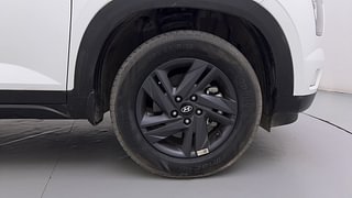 Used 2022 Hyundai Creta S Plus Turbo DCT Petrol Automatic tyres RIGHT FRONT TYRE RIM VIEW