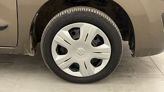 Used 2016 Maruti Suzuki Wagon R 1.0 [2015-2019] VXI AMT Petrol Automatic tyres RIGHT FRONT TYRE RIM VIEW
