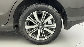Used 2022 Honda Amaze 1.2 VX CVT i-VTEC Petrol Automatic tyres LEFT REAR TYRE RIM VIEW