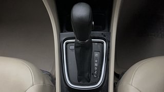 Used 2023 Maruti Suzuki Ciaz Alpha AT Petrol Petrol Automatic interior GEAR  KNOB VIEW