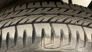 Used 2016 Maruti Suzuki Wagon R 1.0 [2015-2019] VXI AMT Petrol Automatic tyres LEFT REAR TYRE TREAD VIEW