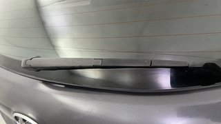 Used 2015 Hyundai Elite i20 [2014-2018] Asta 1.2 Petrol Manual top_features Rear wiper