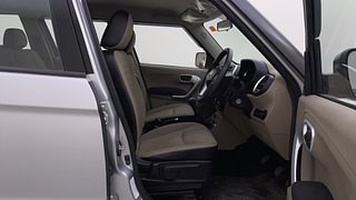Used 2018 Mahindra TUV300 [2015-2020] T10 Diesel Manual interior RIGHT SIDE FRONT DOOR CABIN VIEW