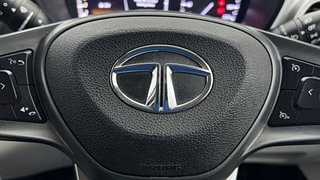 Used 2023 Tata Altroz XZ Plus (S) 1.2l iCNG Petrol+cng Manual top_features Airbags