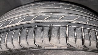 Used 2019 honda Jazz VX CVT Petrol Automatic tyres RIGHT REAR TYRE TREAD VIEW