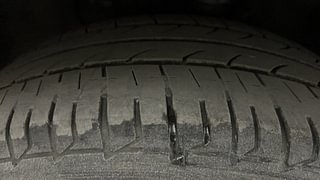 Used 2019 Hyundai Elite i20 [2018-2020] Asta 1.2 Petrol Manual tyres LEFT FRONT TYRE TREAD VIEW