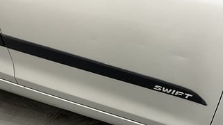Used 2014 Maruti Suzuki Swift [2011-2017] VXi Petrol Manual dents MINOR DENT