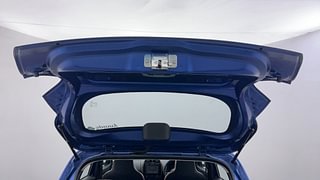 Used 2017 Renault Kwid [2015-2019] 1.0 RXT AMT Petrol Automatic interior DICKY DOOR OPEN VIEW