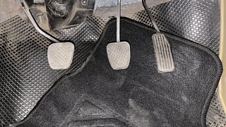 Used 2013 Honda Brio [2011-2016] S MT Petrol Manual interior PEDALS VIEW