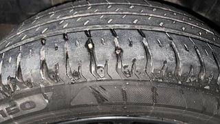 Used 2022 Maruti Suzuki XL6 [2019-2022] Alpha AT Petrol Petrol Automatic tyres RIGHT REAR TYRE TREAD VIEW