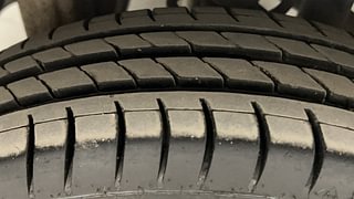 Used 2015 Maruti Suzuki Alto K10 [2014-2019] VXi Petrol Manual tyres RIGHT REAR TYRE TREAD VIEW