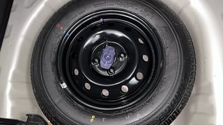 Used 2020 Maruti Suzuki Swift [2017-2021] VXi Petrol Manual tyres SPARE TYRE VIEW