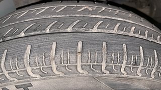 Used 2016 Maruti Suzuki Alto 800 VXi Petrol Manual tyres RIGHT REAR TYRE TREAD VIEW