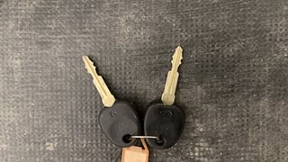 Used 2012 Hyundai Eon [2011-2018] Era Petrol Manual extra CAR KEY VIEW