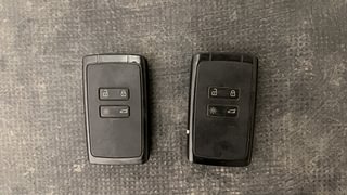 Used 2021 Renault Kiger RXZ 1.0 Turbo MT Petrol Manual extra CAR KEY VIEW