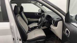 Used 2022 Hyundai Venue SX (O) 1.5 CRDi Diesel Manual interior RIGHT SIDE FRONT DOOR CABIN VIEW