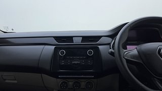 Used 2021 Renault Triber [2019-2021] RXL AMT Petrol Automatic interior MUSIC SYSTEM & AC CONTROL VIEW