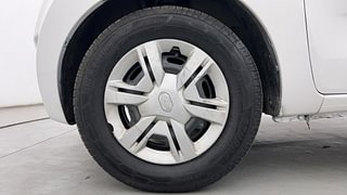 Used 2019 Datsun Redi-GO [2015-2019] S 1.0 AMT Petrol Automatic tyres LEFT FRONT TYRE RIM VIEW