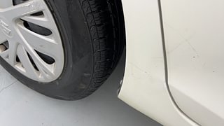 Used 2017 Maruti Suzuki Swift [2011-2017] VXi Petrol Manual dents MINOR SCRATCH