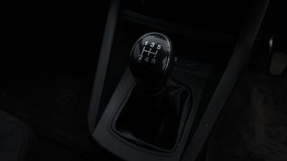 Used 2020 Ford Freestyle [2017-2021] Titanium 1.2 Petrol Manual interior GEAR  KNOB VIEW