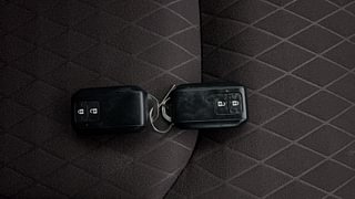 Used 2023 Maruti Suzuki Grand Vitara Zeta Smart Hybrid Petrol Manual extra CAR KEY VIEW