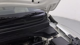 Used 2021 Kia Sonet HTX 1.0 DCT Petrol Automatic engine ENGINE LEFT SIDE HINGE & APRON VIEW