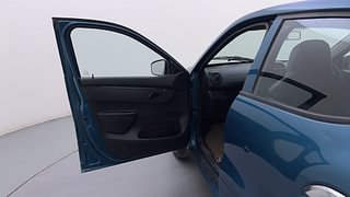 Used 2020 renault Kwid RXL(O) 1.0 Petrol MT SCE Petrol Manual interior LEFT FRONT DOOR OPEN VIEW