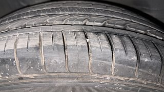 Used 2017 Honda WR-V [2017-2020] i-DTEC VX Diesel Manual tyres RIGHT REAR TYRE TREAD VIEW