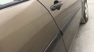 Used 2013 Maruti Suzuki Ritz [2012-2017] Vxi Petrol Manual dents MINOR SCRATCH