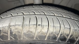 Used 2019 Datsun Redi-GO [2015-2019] S 1.0 AMT Petrol Automatic tyres LEFT FRONT TYRE TREAD VIEW