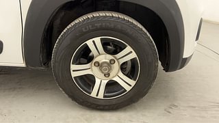 Used 2016 Renault Kwid [2015-2019] RXT Petrol Manual tyres RIGHT FRONT TYRE RIM VIEW