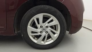 Used 2017 honda Jazz V CVT Petrol Automatic tyres RIGHT FRONT TYRE RIM VIEW