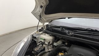 Used 2019 Tata Nexon [2017-2020] XMA AMT Petrol Petrol Automatic engine ENGINE RIGHT SIDE HINGE & APRON VIEW