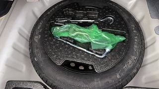 Used 2023 Maruti Suzuki Ciaz Zeta Petrol Petrol Manual tyres SPARE TYRE VIEW