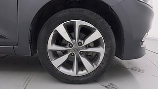 Used 2015 Hyundai Elite i20 [2014-2018] Asta 1.2 Petrol Manual tyres RIGHT FRONT TYRE RIM VIEW