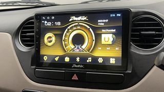 Used 2016 Hyundai Grand i10 Magna 1.2 Kappa VTVT Petrol Manual top_features Integrated (in-dash) music system