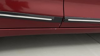Used 2022 Toyota Glanza V Petrol Manual dents MINOR DENT