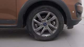 Used 2019 Ford Freestyle [2017-2021] Titanium Plus 1.5 TDCI Diesel Manual tyres RIGHT FRONT TYRE RIM VIEW