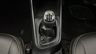 Used 2021 Hyundai New i20 Sportz 1.5 MT Diesel Manual interior GEAR  KNOB VIEW