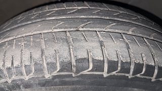 Used 2018 Hyundai Elite i20 [2014-2018] Sportz 1.2 Petrol Manual tyres RIGHT FRONT TYRE TREAD VIEW