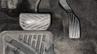 Used 2022 Maruti Suzuki Brezza ZXI Plus AT Petrol Automatic interior PEDALS VIEW